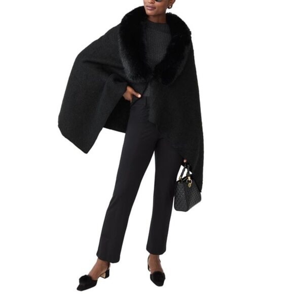 $248 NWT J.McLaughlin Bianca Scarf Wrap One Size Black Wool Alpaca Mohair Cape